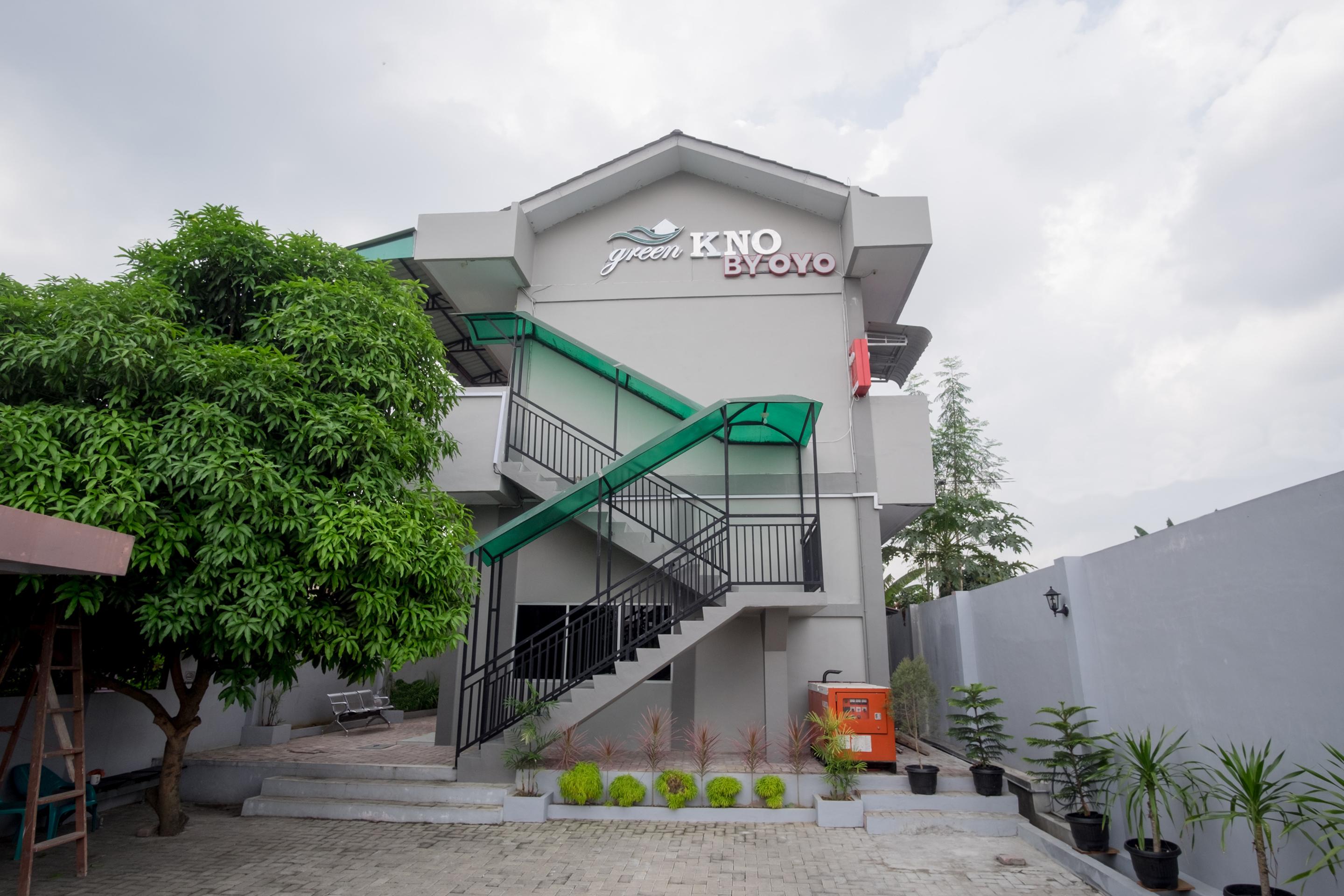 Oyo 470 Green Kno Medan Exterior photo